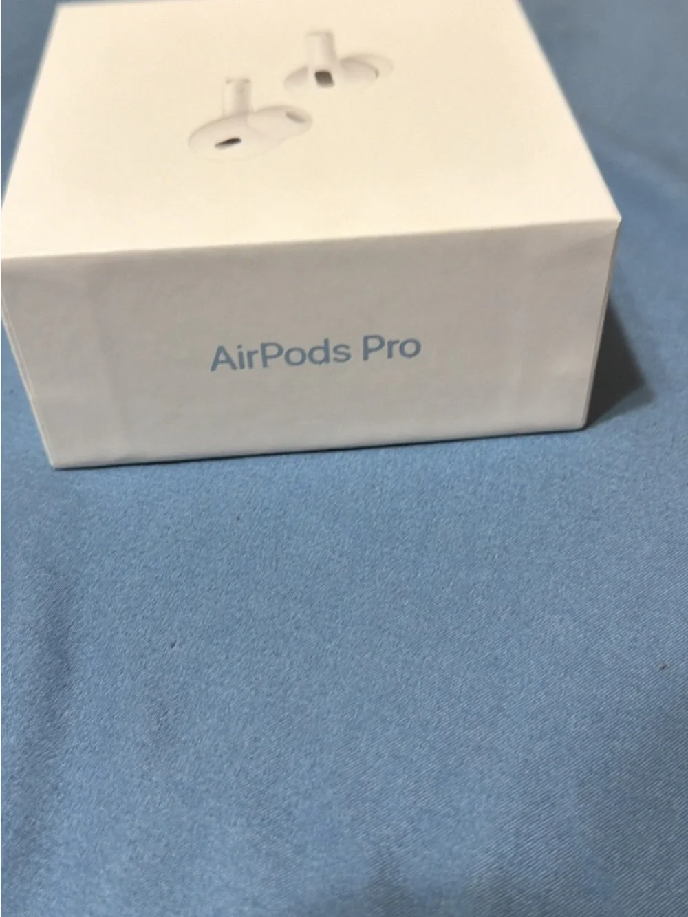 Apple AirPods Pro (2nd Generation) with MagSafe Charging Case (USB-C)